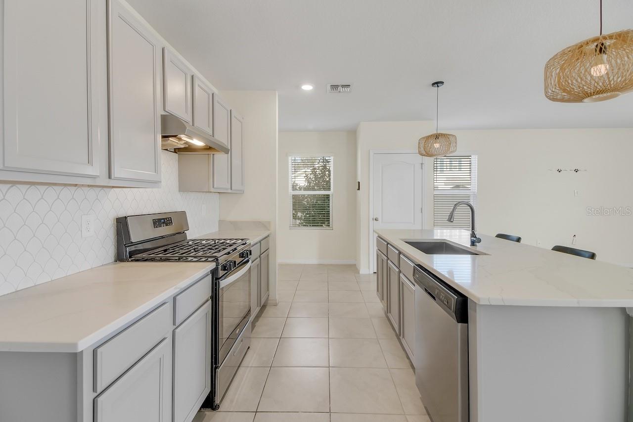 LAKE DENHAM ESTATES - Residential