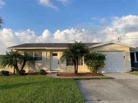 Photo of 4406 Floramar Terrace, New Port Richey, FL 34652 (MLS # TB8420576) Photo of 4406 Floramar Terrace, New Port Richey, FL 34652 (MLS # TB8420576)