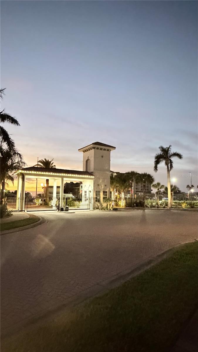 LAS BRISAS CONDO - Residential Lease