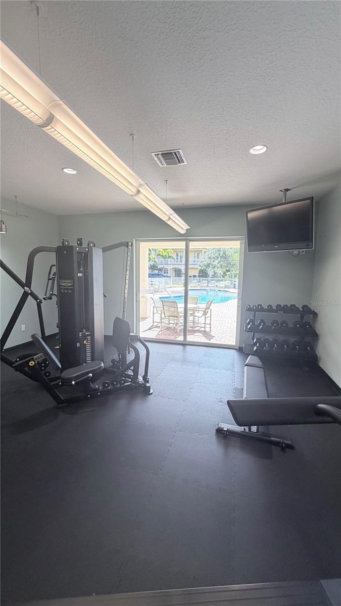 LAS BRISAS CONDO - Residential Lease