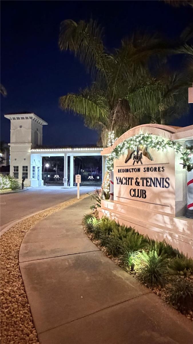 LAS BRISAS CONDO - Residential Lease