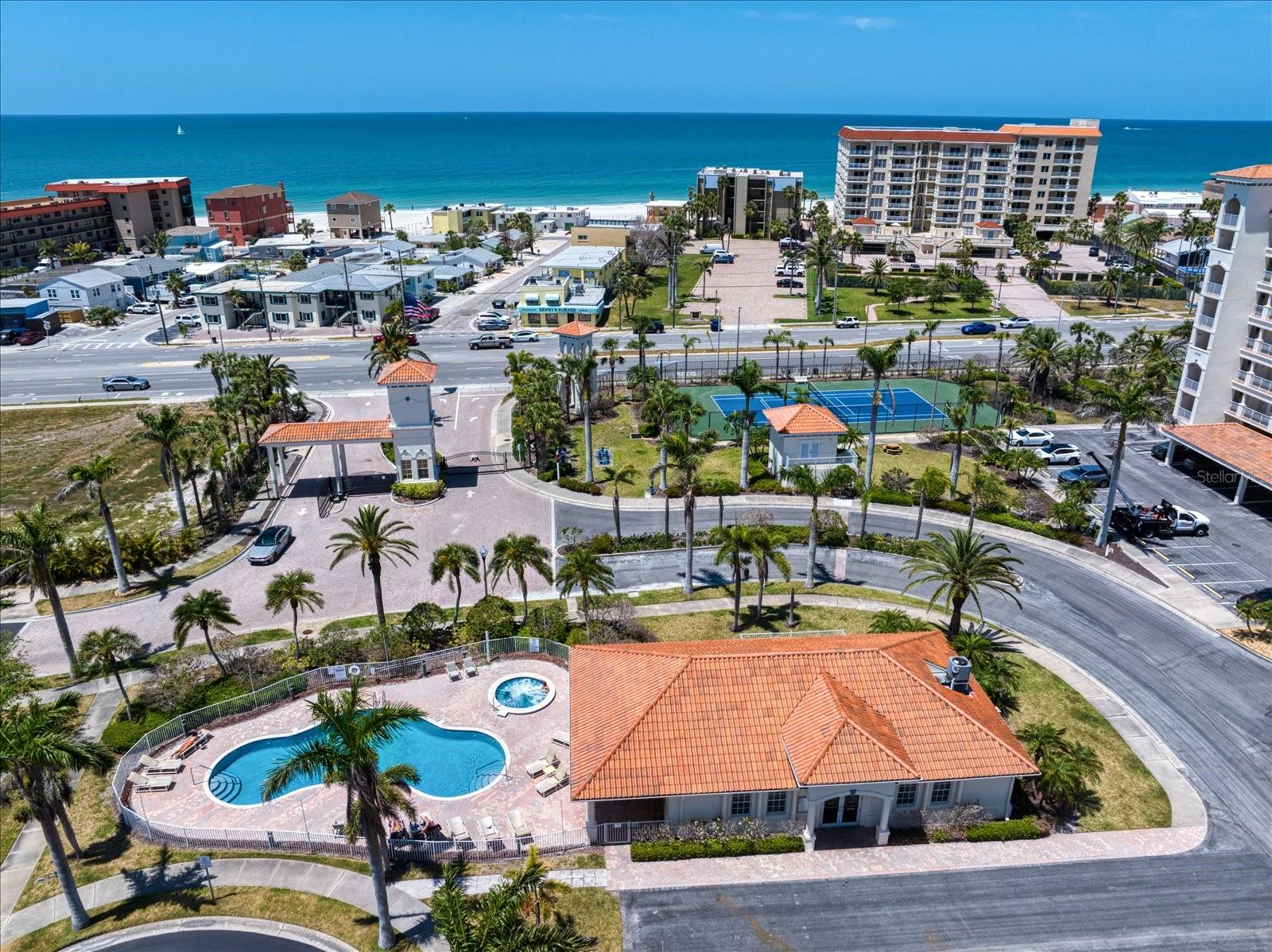 LAS BRISAS CONDO - Residential Lease