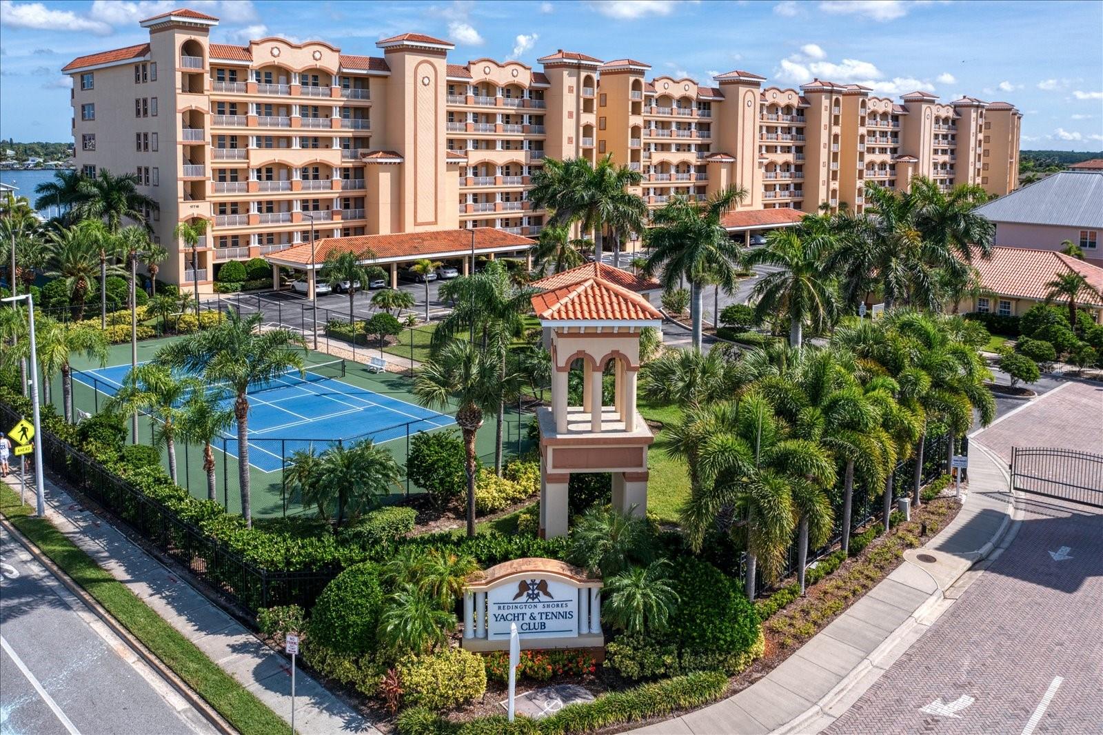 LAS BRISAS CONDO - Residential Lease