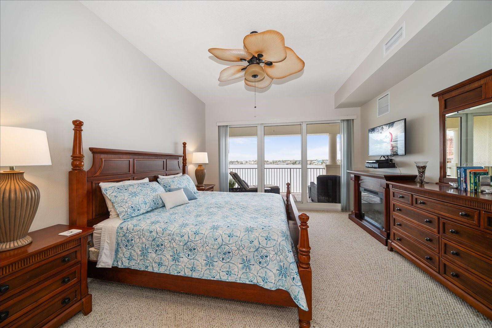 LAS BRISAS CONDO - Residential Lease