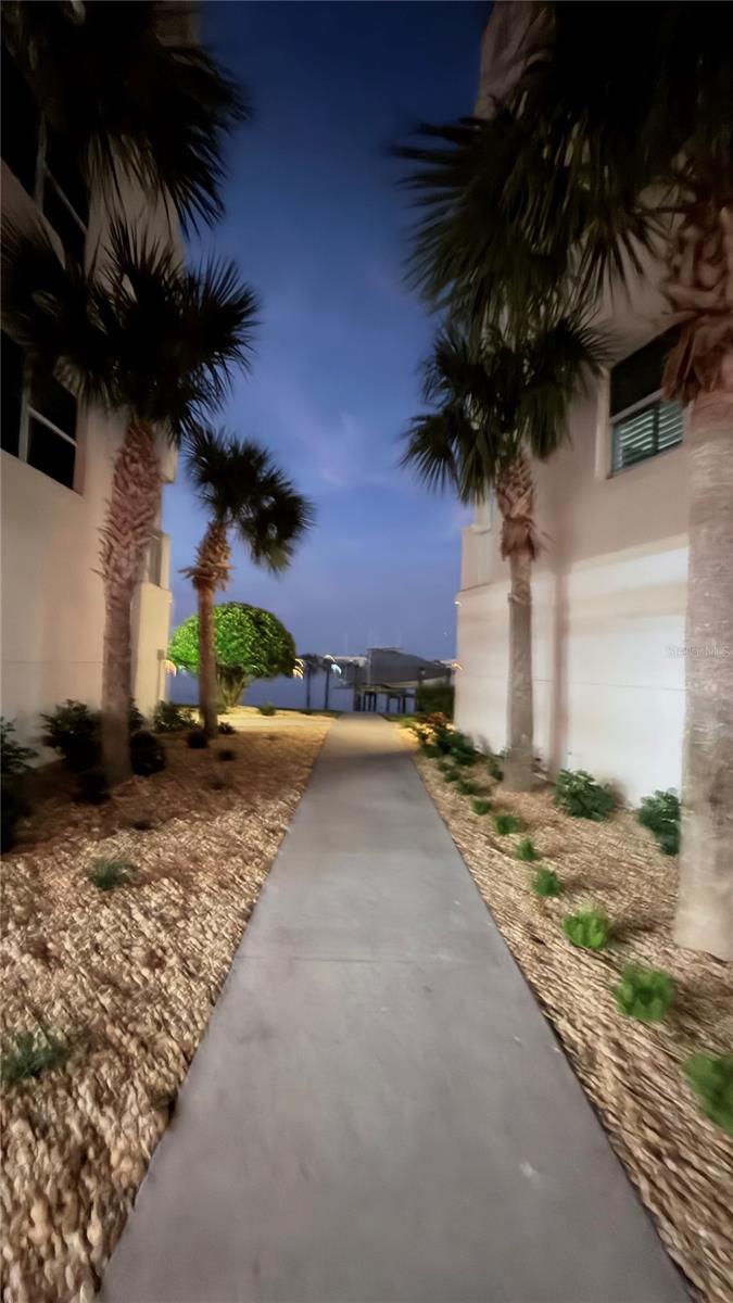 LAS BRISAS CONDO - Residential Lease