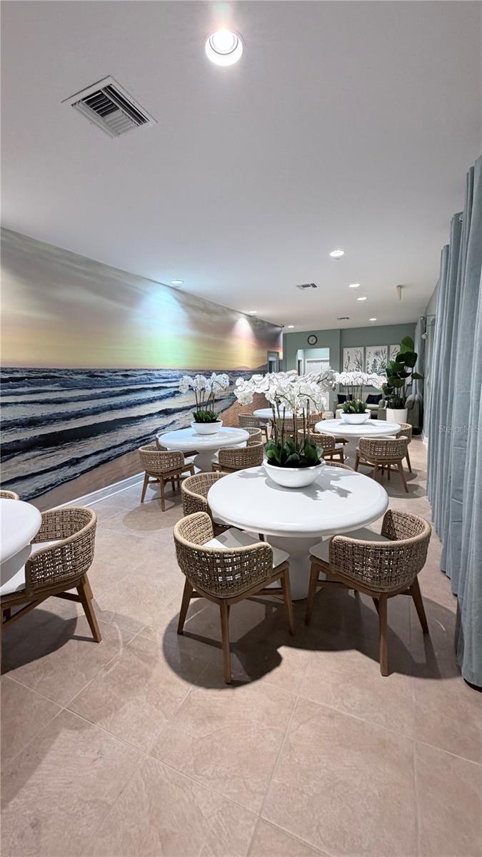 LAS BRISAS CONDO - Residential Lease