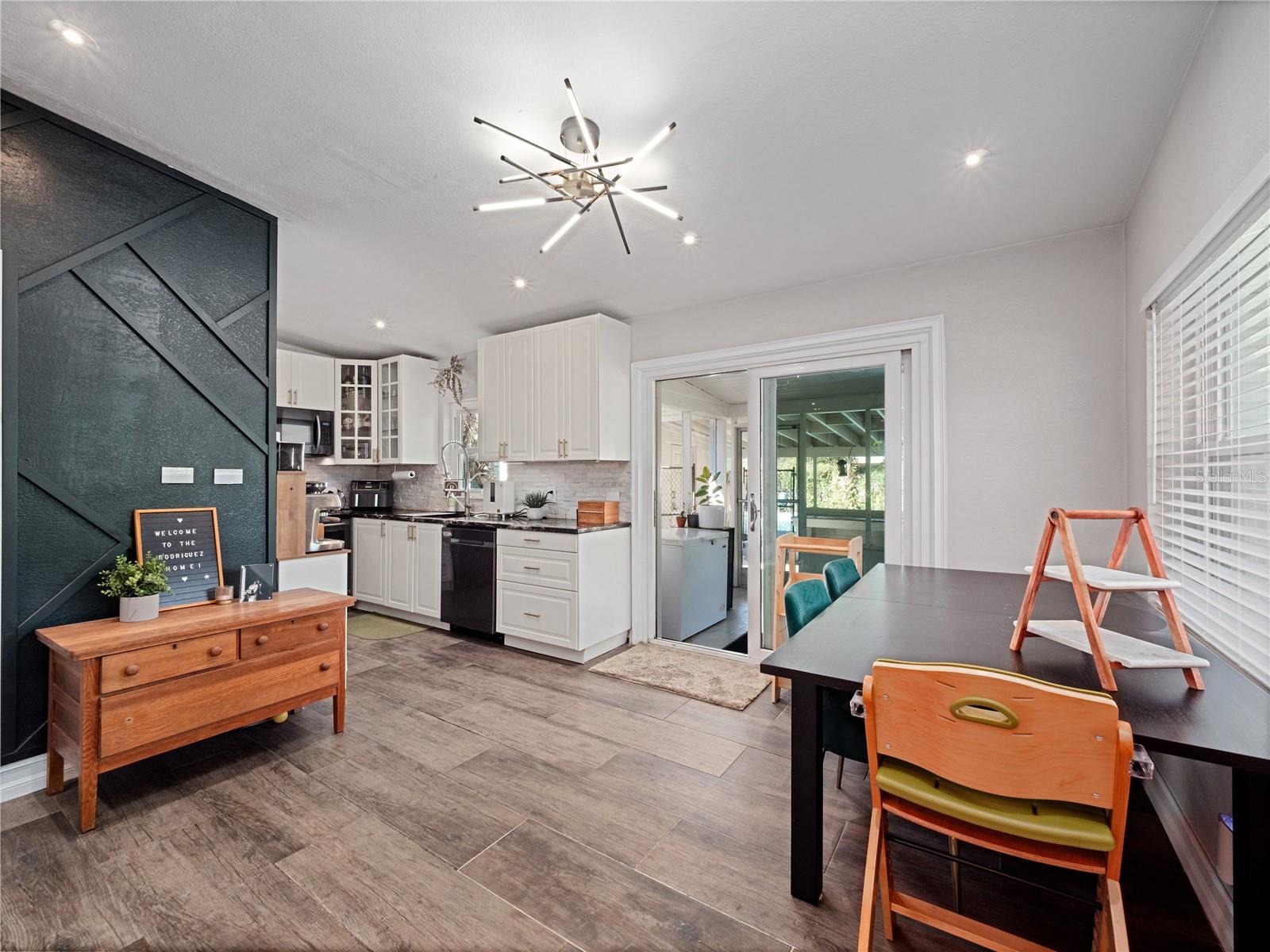 SOUTH PINECREST 4TH ADD - Residential