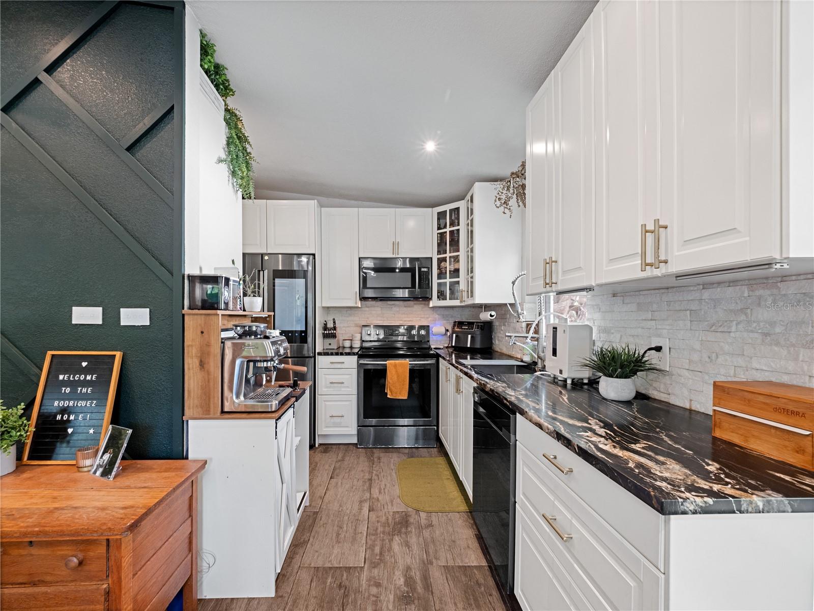 SOUTH PINECREST 4TH ADD - Residential