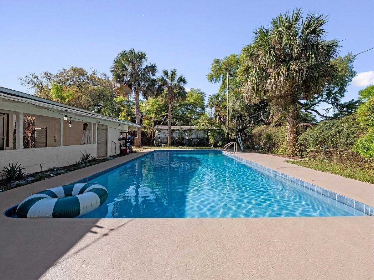 SOUTH PINECREST 4TH ADD - Residential