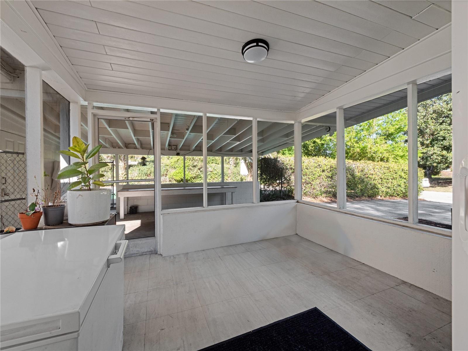 SOUTH PINECREST 4TH ADD - Residential