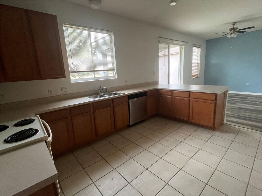 Photo of 426 Janice Kay Place, Kissimmee, FL 34744 (MLS # S5144122)