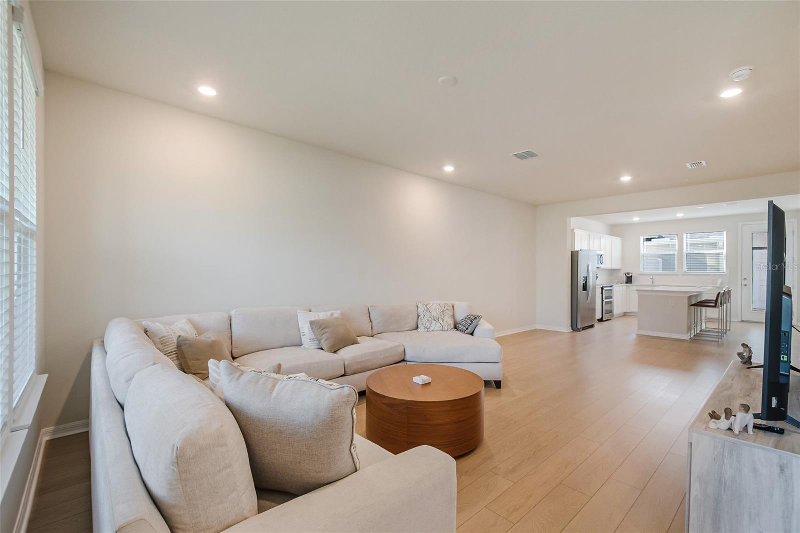 EVERBE PH 1A - Residential