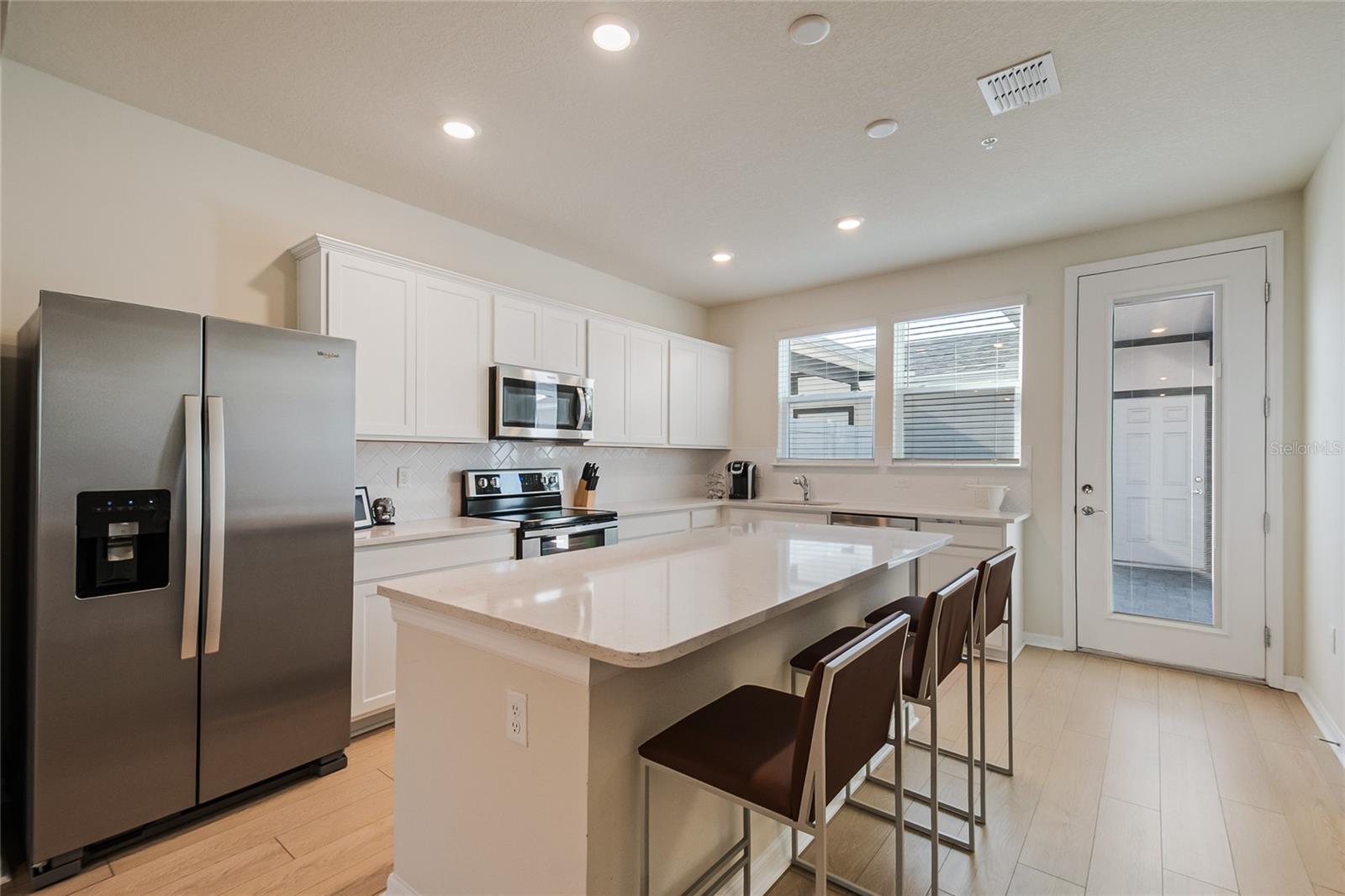 EVERBE PH 1A - Residential