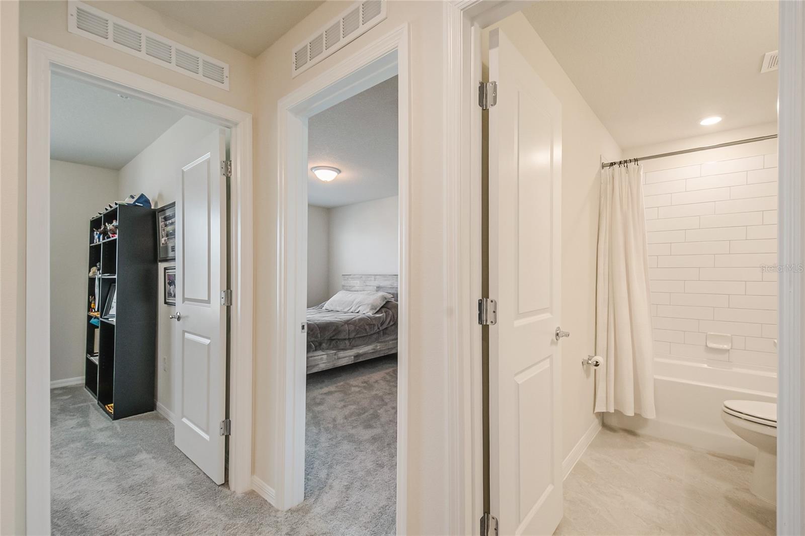 EVERBE PH 1A - Residential