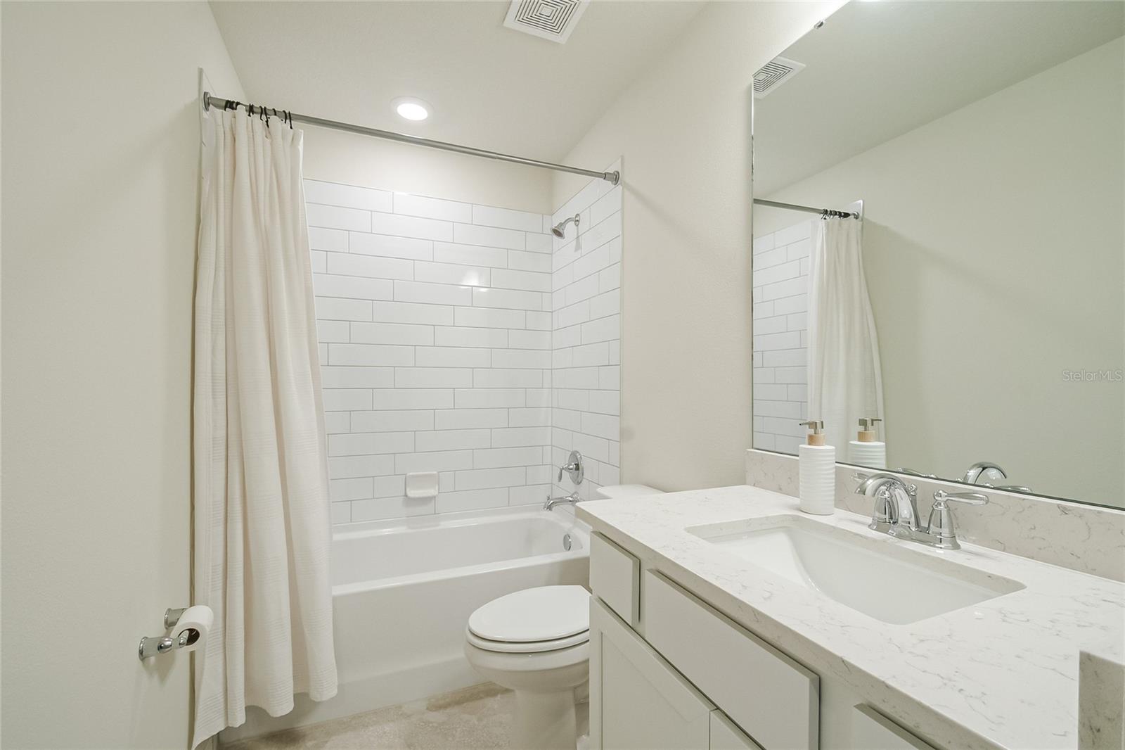 EVERBE PH 1A - Residential