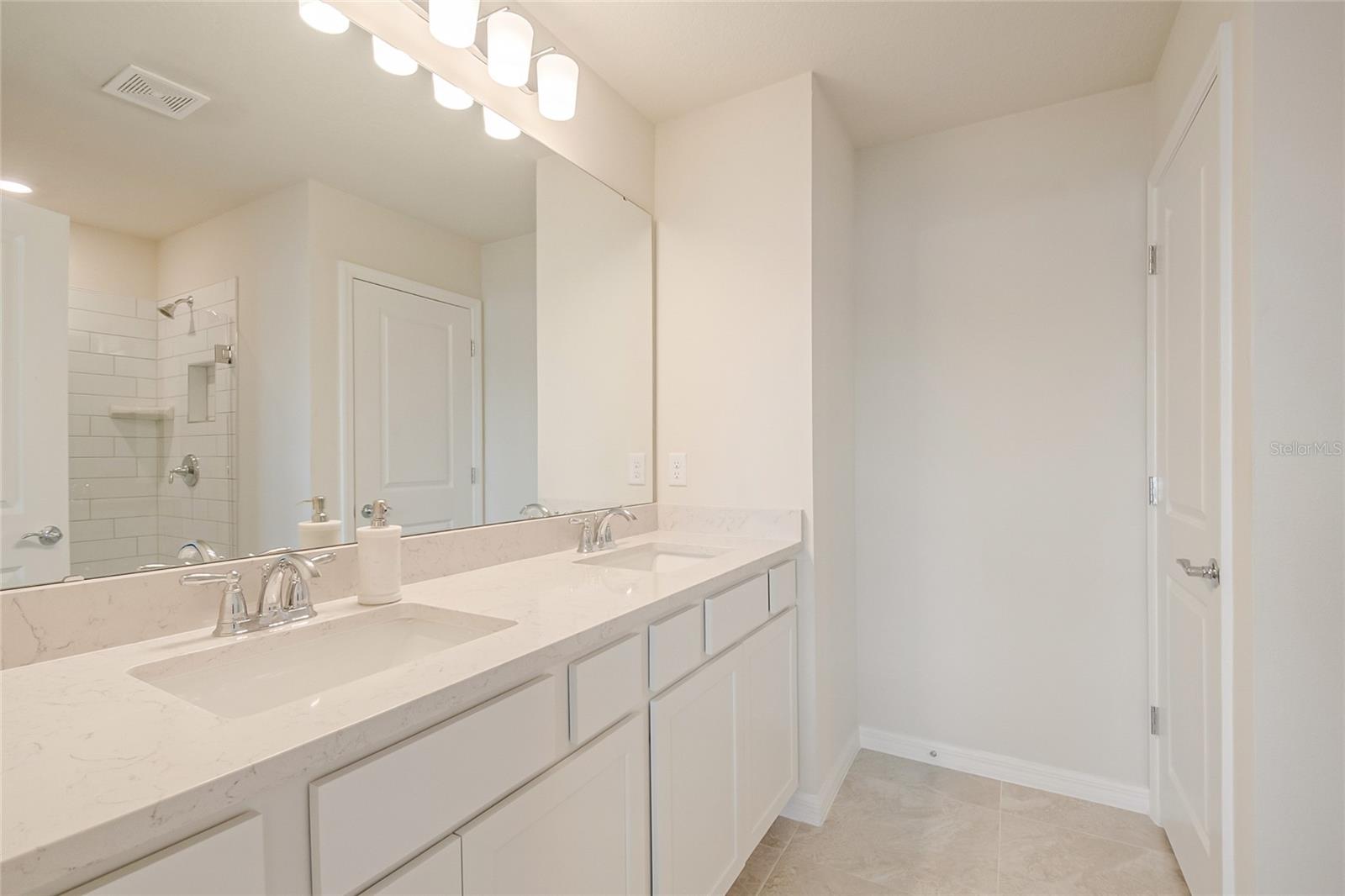 EVERBE PH 1A - Residential