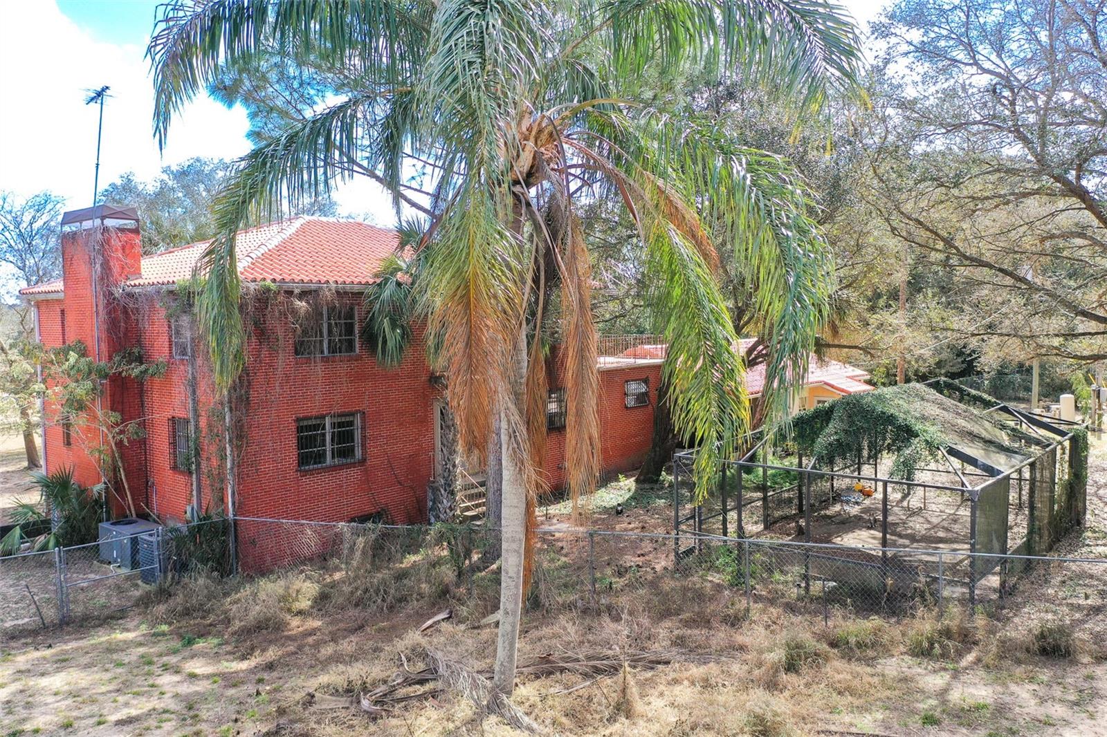 HOWEY W J LAND STARR LAKE - Residential