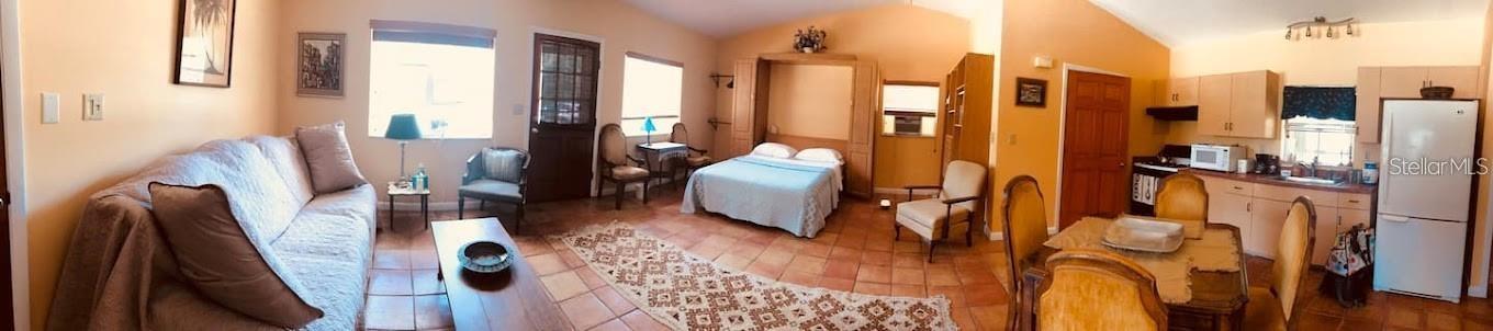 HOWEY W J LAND STARR LAKE - Residential