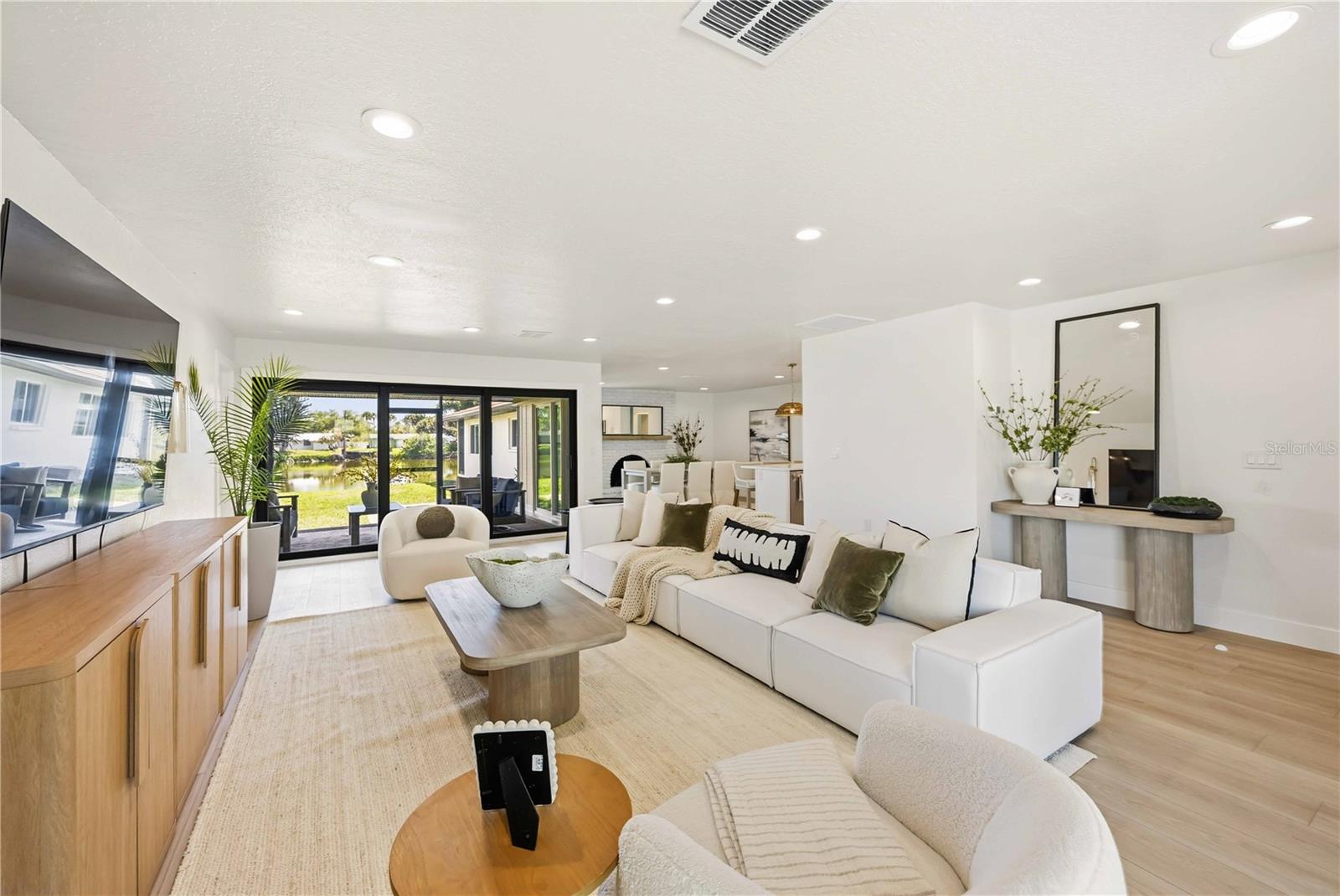 SORRENTO EAST - Residential