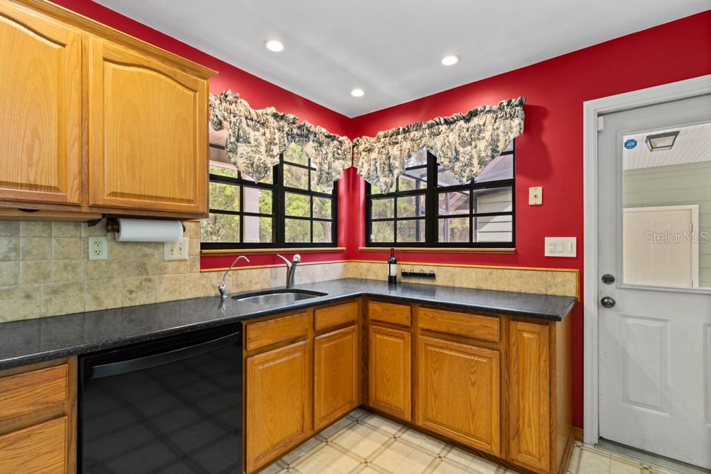 SMITH'S ADDITION - Residential