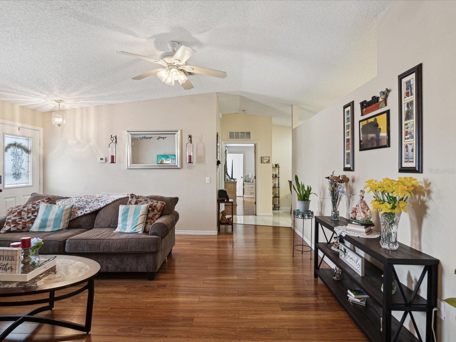 SPRING HILL - Residential