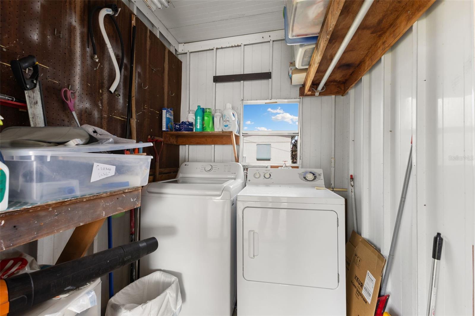 LEISURE LAKE MOBILE HOME PARK CO-OP - Residential