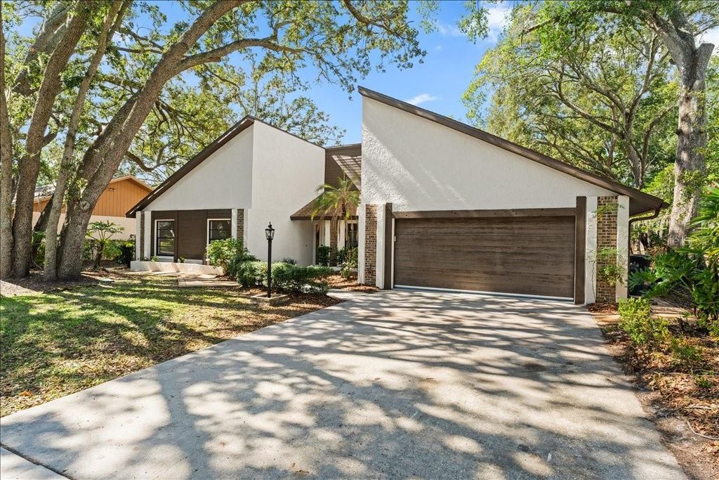 Photo of 1042 Sylvia Lane, Tampa, FL 33613 (MLS # TB8442535)