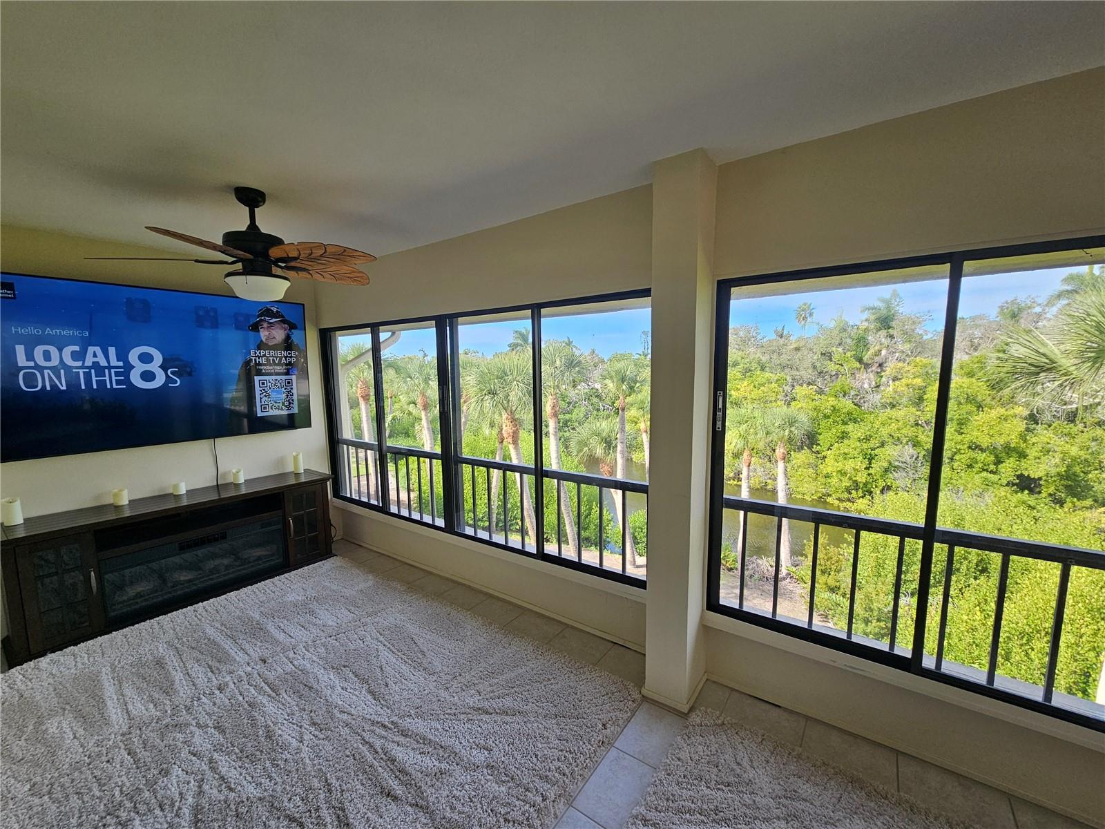 WHISPERING SANDS SEC 2 - Residential