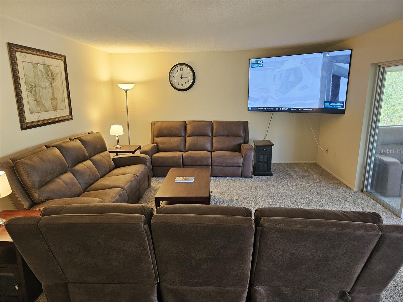 WHISPERING SANDS SEC 2 - Residential