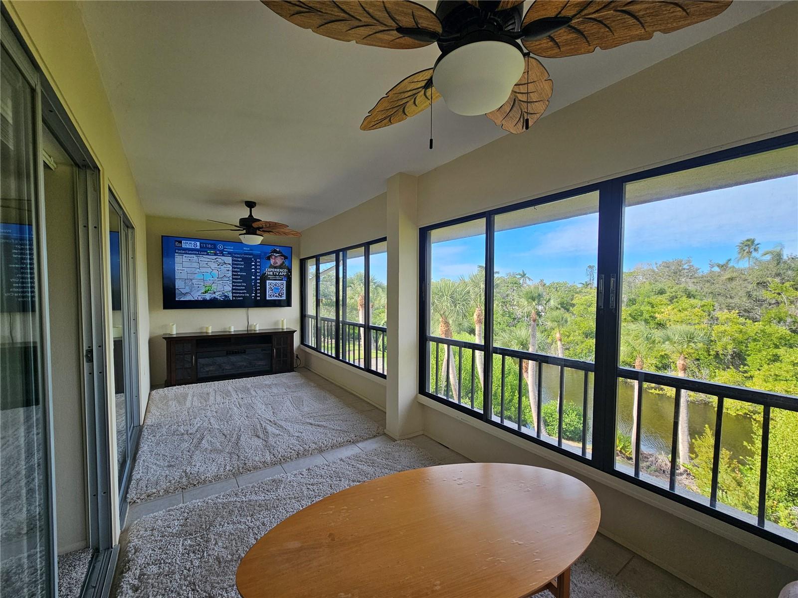 WHISPERING SANDS SEC 2 - Residential