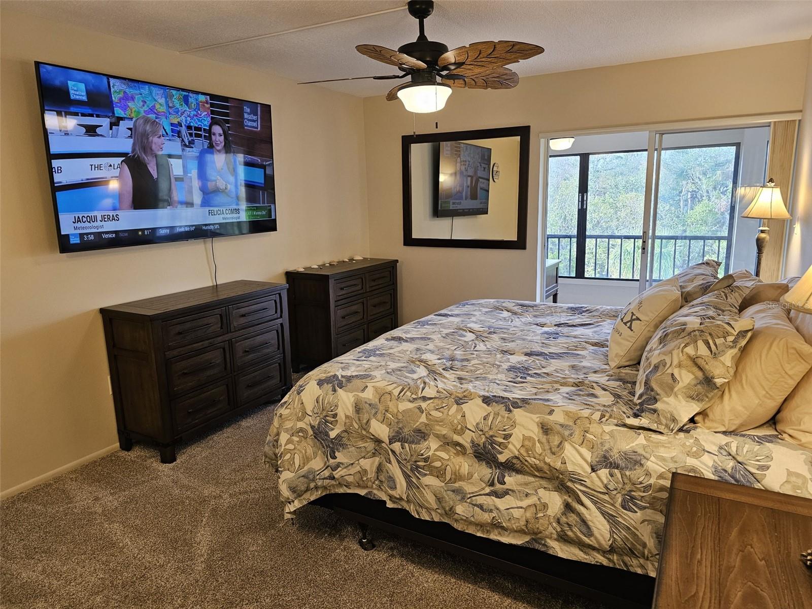 WHISPERING SANDS SEC 2 - Residential