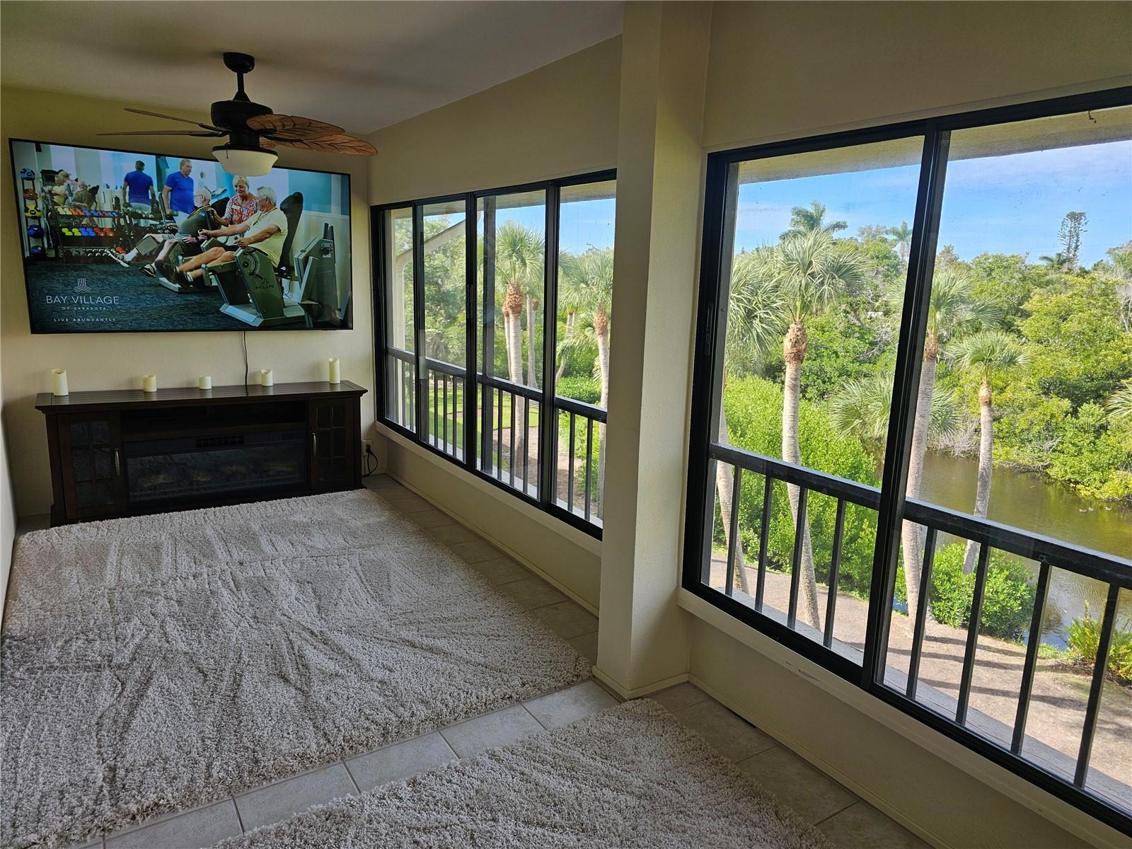 WHISPERING SANDS SEC 2 - Residential