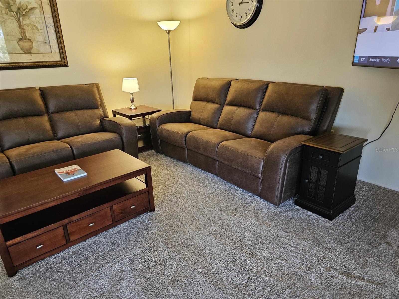 WHISPERING SANDS SEC 2 - Residential