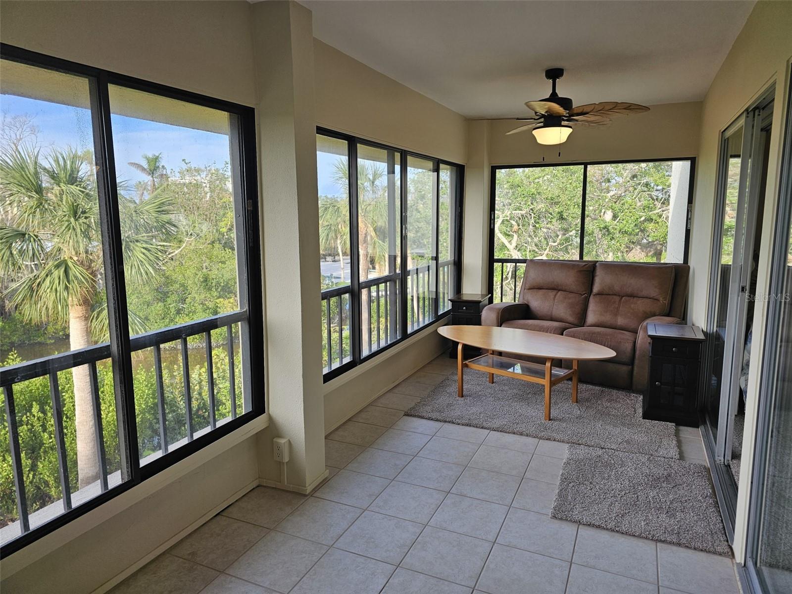 WHISPERING SANDS SEC 2 - Residential