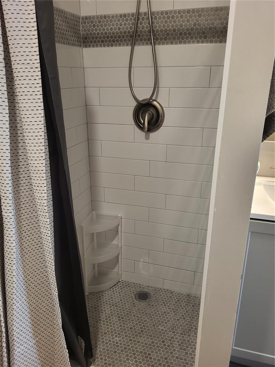 HOLIDAY VILLAGE CO-OP M/H UNREC - Residential