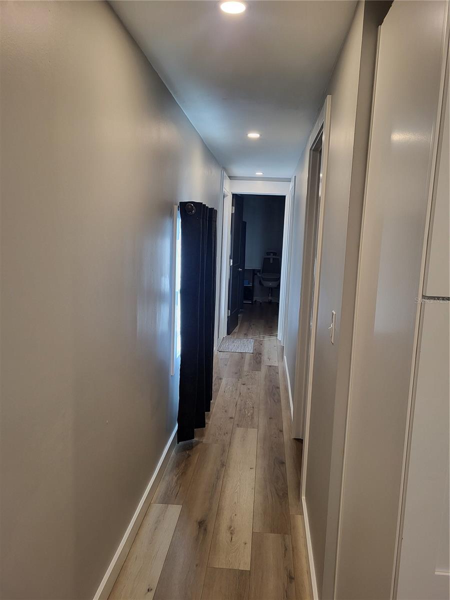 HOLIDAY VILLAGE CO-OP M/H UNREC - Residential