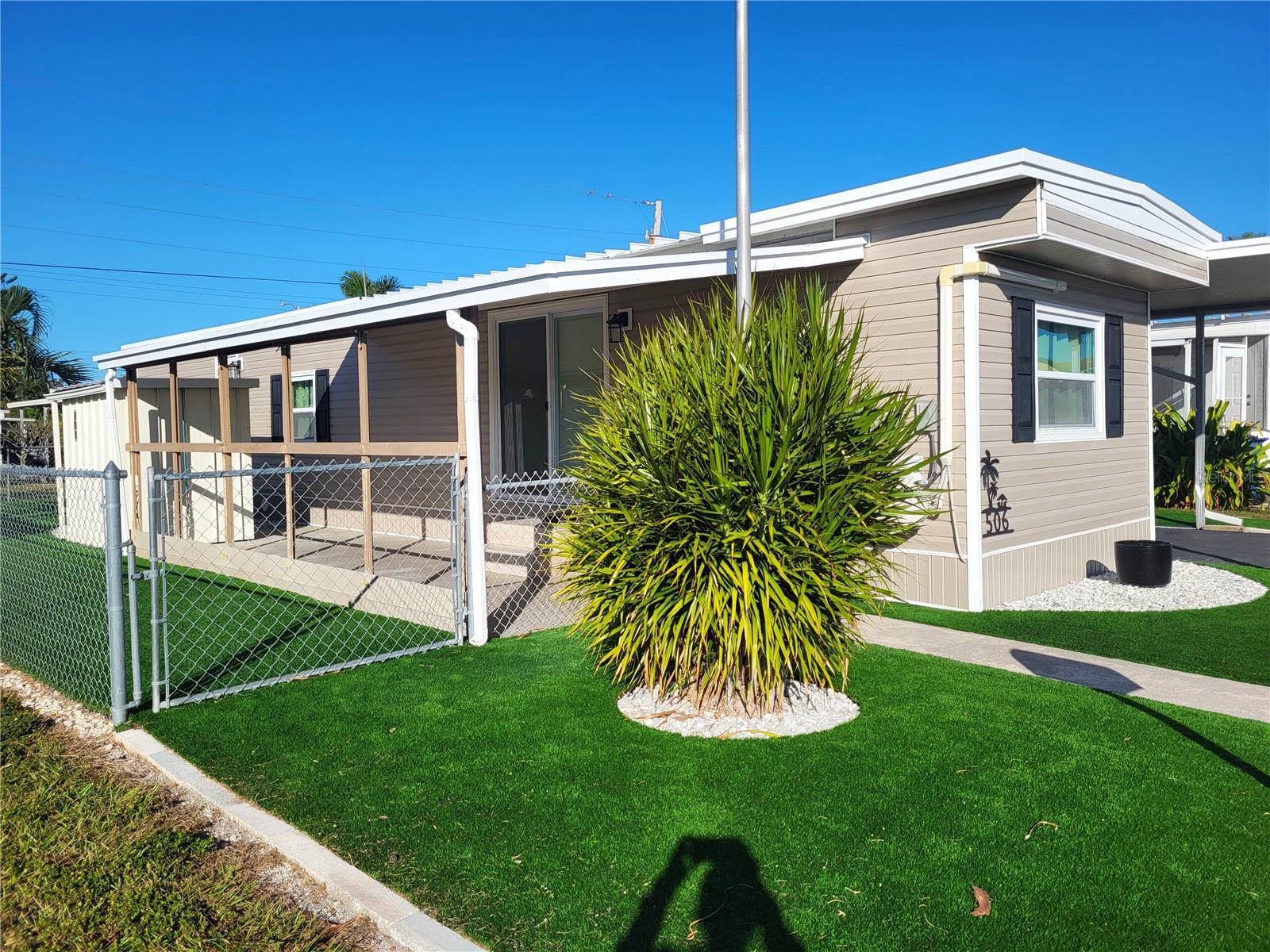 HOLIDAY VILLAGE CO-OP M/H UNREC - Residential