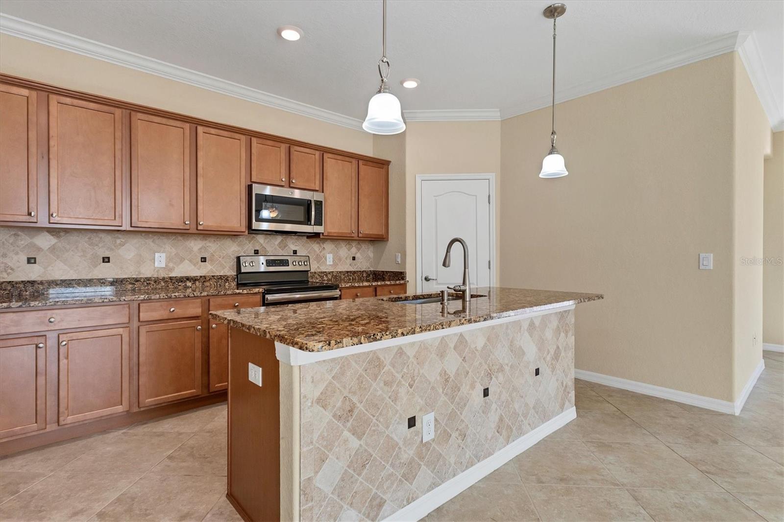 RIVER STRAND - Residential