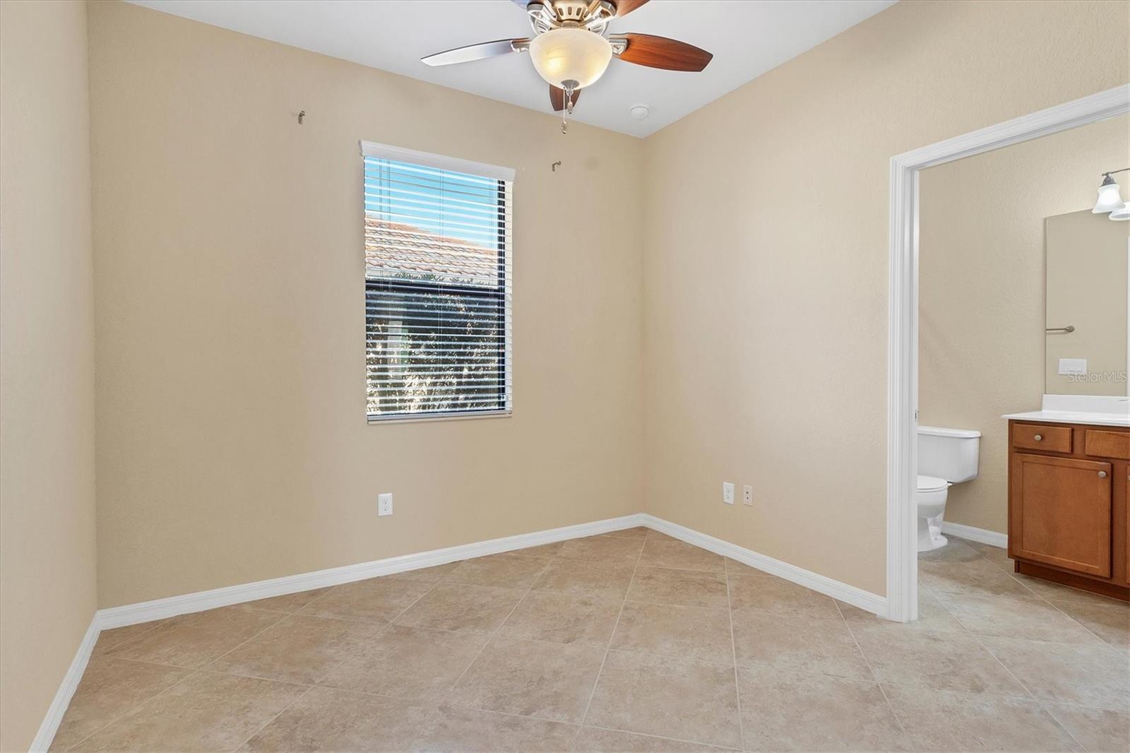 RIVER STRAND - Residential