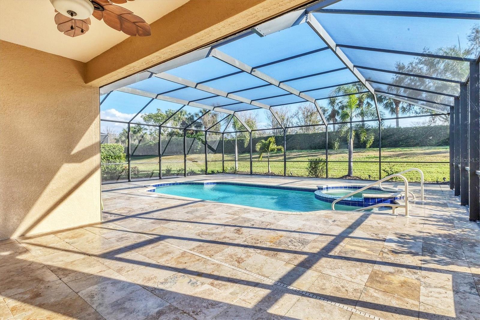 RIVER STRAND - Residential