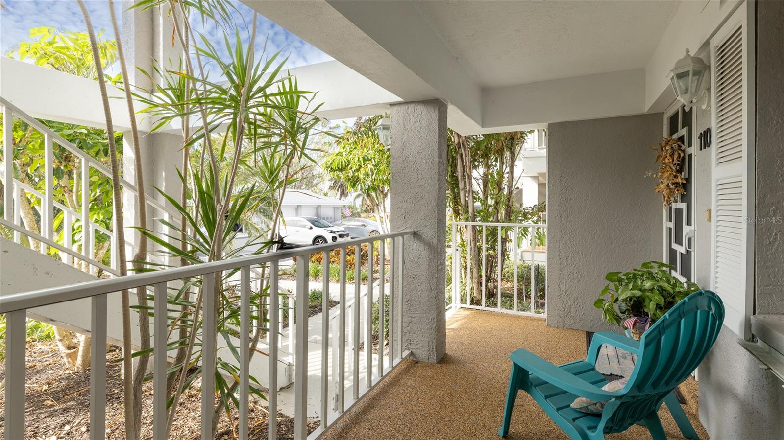 1109 EDGEWATER CIRCLE 1109