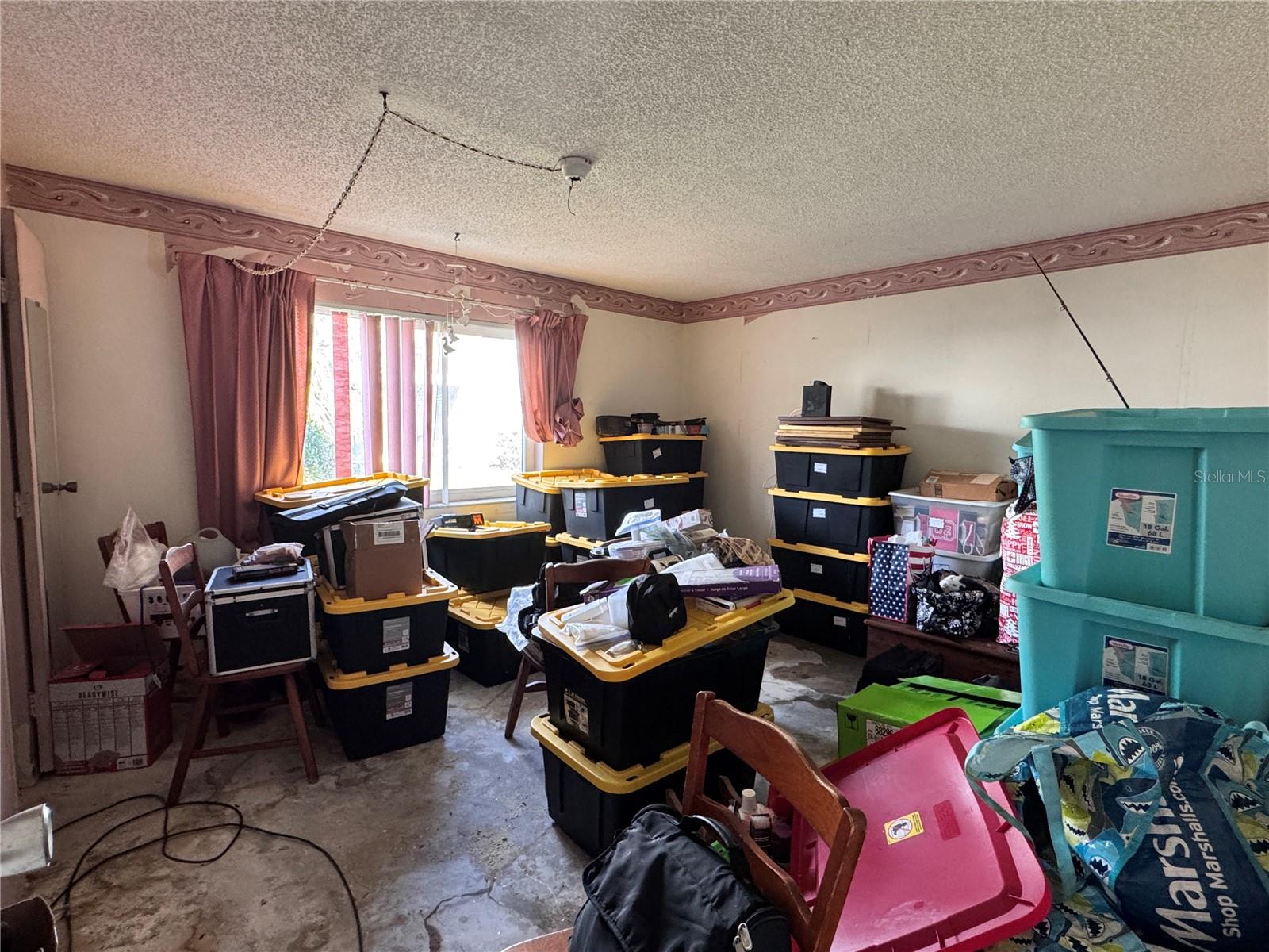 WOODSIDE VILLAGE CONDO - Residential