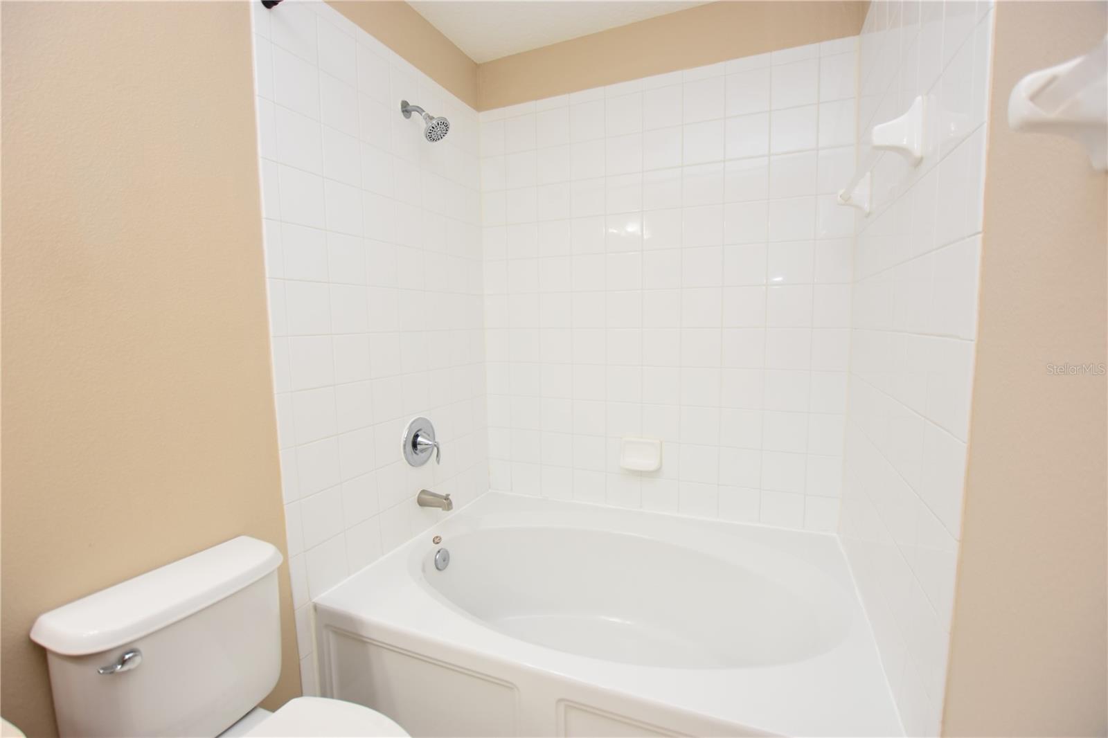COBBLESTONE LANDING TWNHMS CONDO - Residential