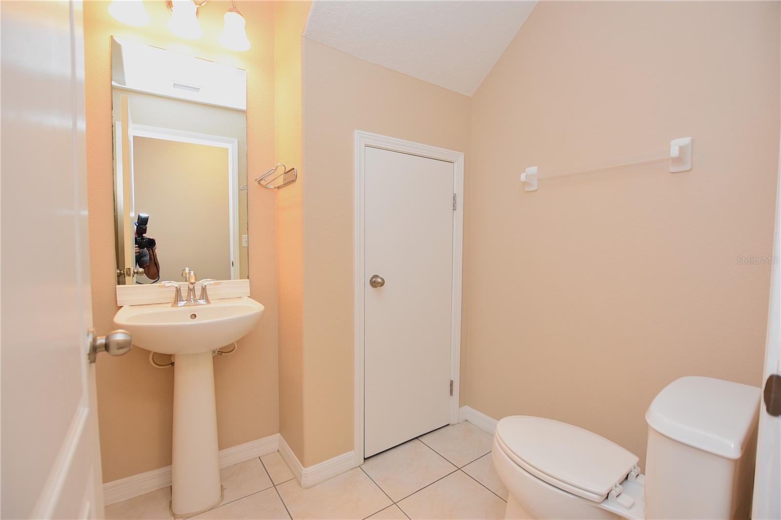 COBBLESTONE LANDING TWNHMS CONDO - Residential