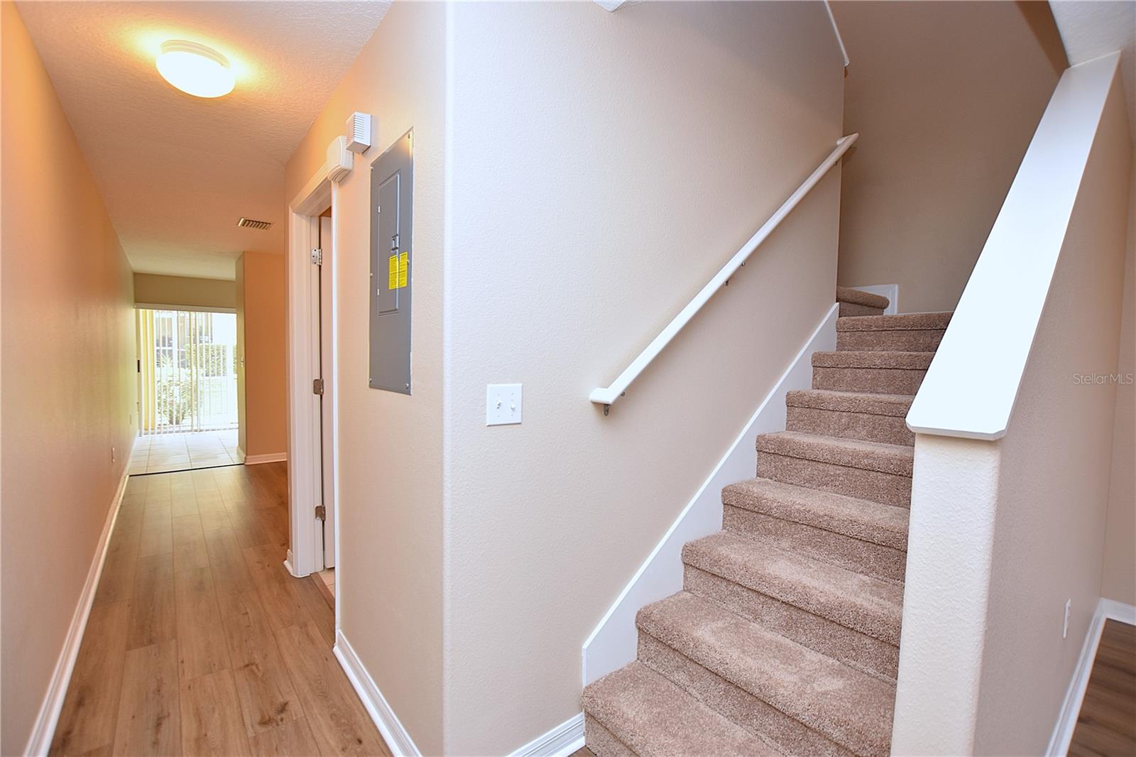 COBBLESTONE LANDING TWNHMS CONDO - Residential
