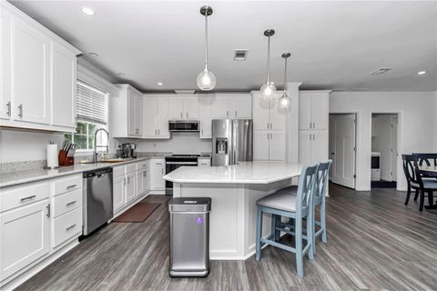 Tiny photo for 521 NW 80th Avenue, Ocala, FL 34480 (MLS # OM714237)