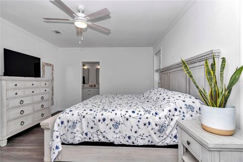 Tiny photo for 521 NW 80th Avenue, Ocala, FL 34480 (MLS # OM714237)