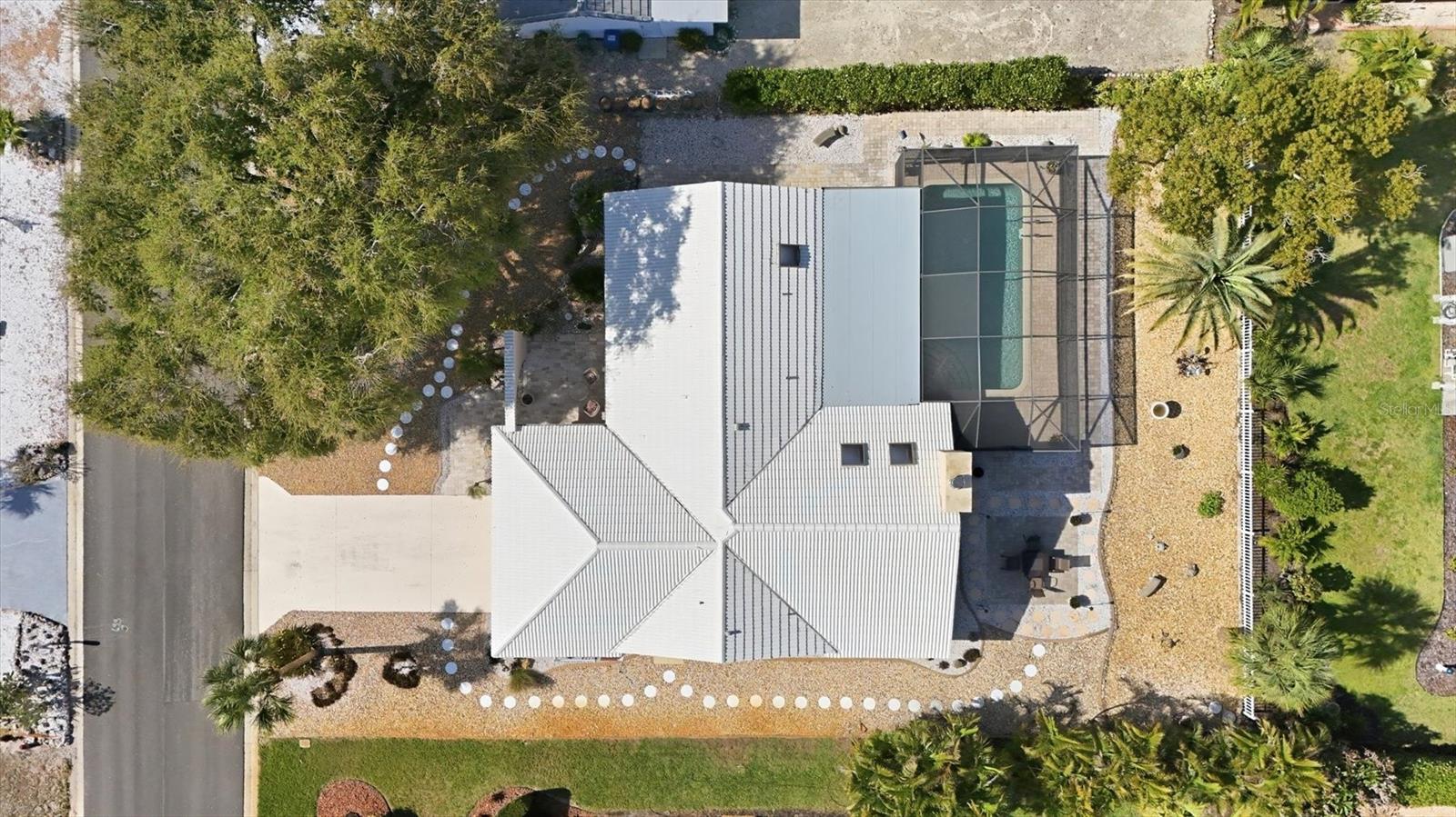 ENGLEWOOD ISLES SUB - Residential