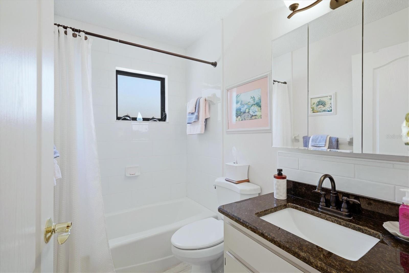 ENGLEWOOD ISLES SUB - Residential