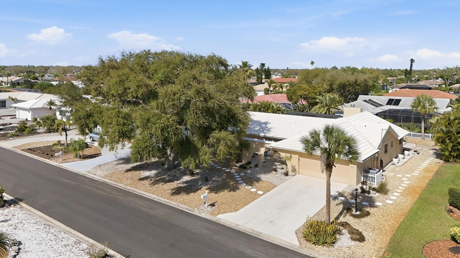 ENGLEWOOD ISLES SUB - Residential